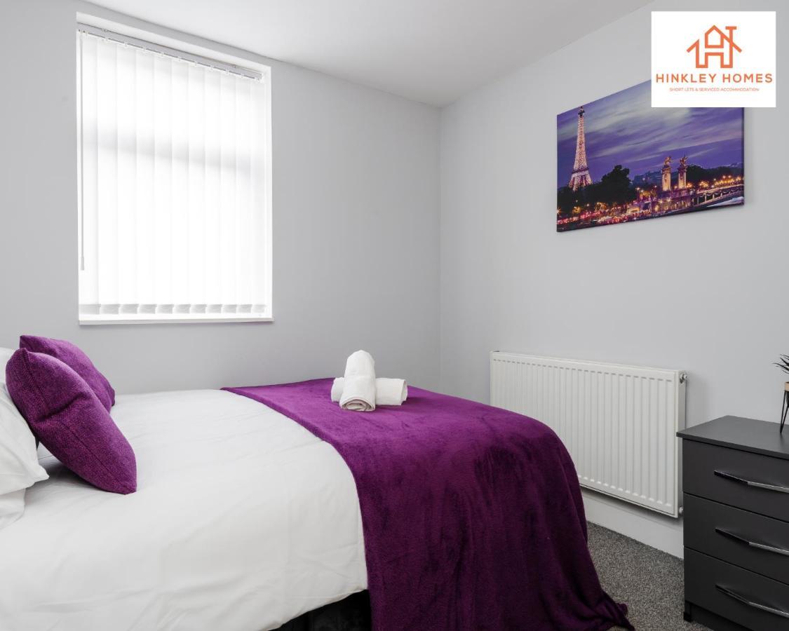 Supersized House 6 Beds Sleeps 14 W Garden & Carpark By Hinkley Homes Short Lets & Serviced Accommodation Liverpool Exterior photo